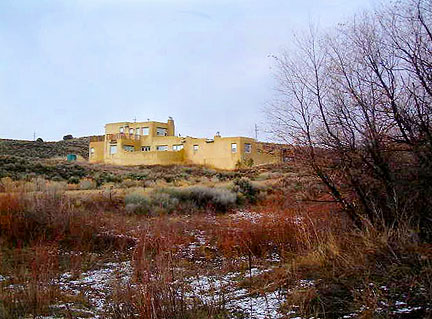 Sustainable green home builder in Taos